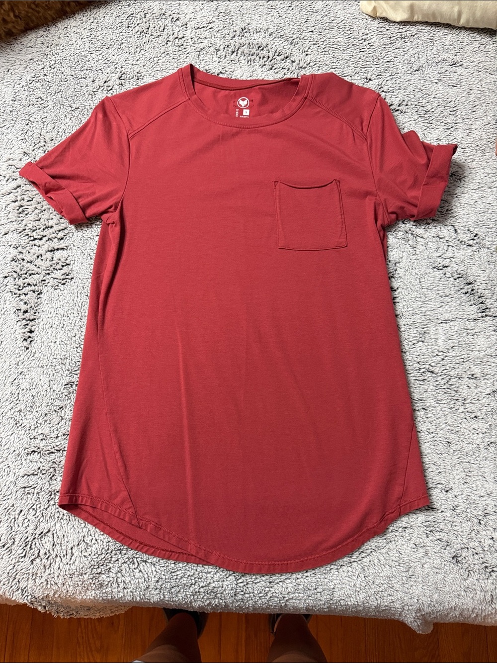 Women’s Short Sleeve Pocket Tee - Red